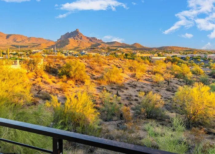 3br Retreat With Heated Pool, Bbq And Mountain Views Holiday home *
