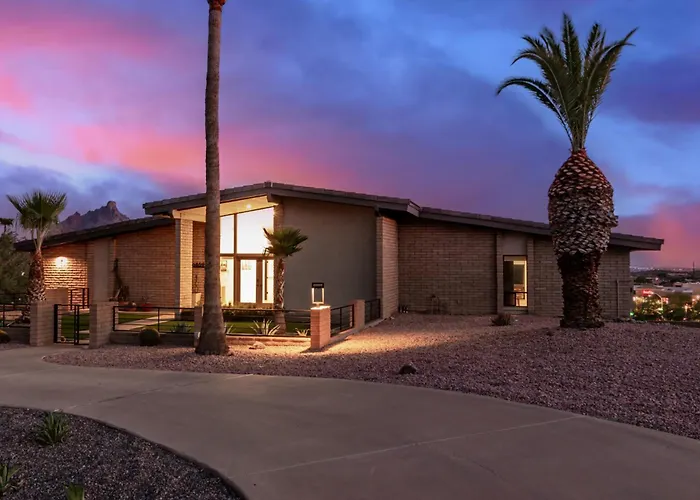 3br Retreat With Heated Pool, Bbq And Mountain Views *