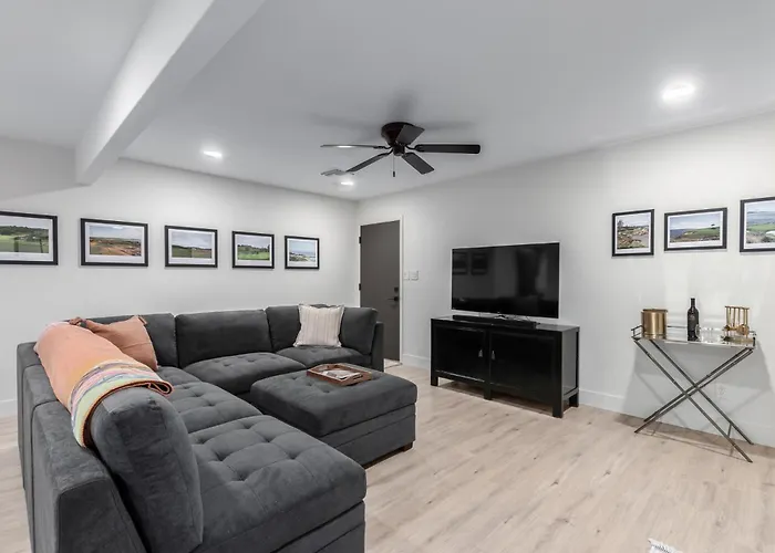 3br Retreat With Heated Pool, Bbq And Mountain Views Holiday home Fountain Hills