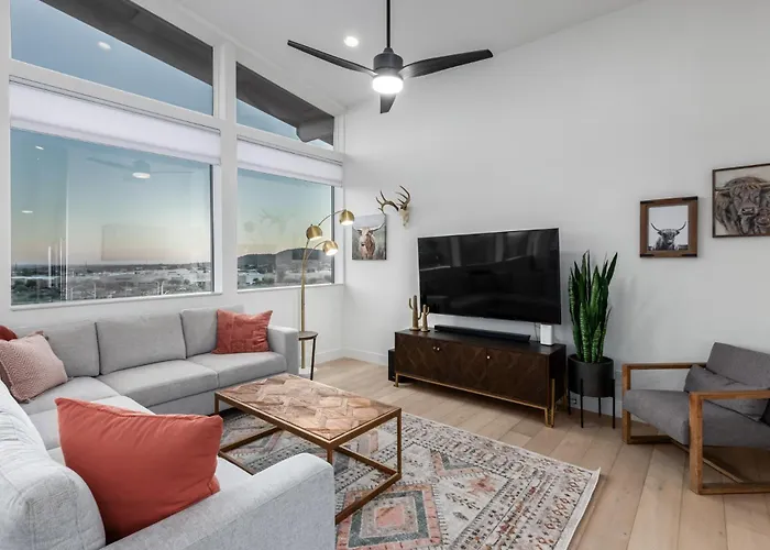 3br Retreat With Heated Pool, Bbq And Mountain Views Fountain Hills